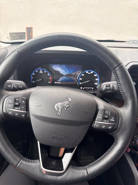 Used 2023 Ford Bronco Sport Outer Banks w/ Tech Package AWD/4WD image 9