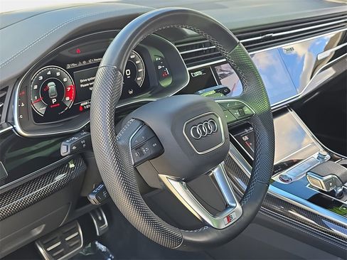 Used 2023 Audi SQ8 Prestige image 19