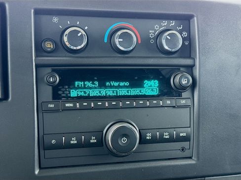 Used 2024 Chevrolet Express 2500 Work Van Cargo w/ Driver Convenience Package image 9