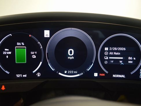 Used 2025 Porsche Taycan RWD image 24