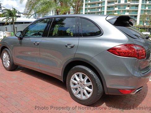 Used 2014 Porsche Cayenne Diesel image 18