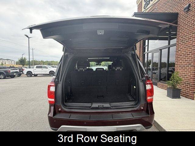 Used 2020 Ford Expedition XLT w/ Equipment Group 202A AWD/4WD image 28