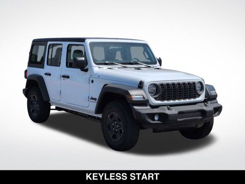 Used 2026 Jeep Wrangler Unlimited Sport AWD/4WD image 2