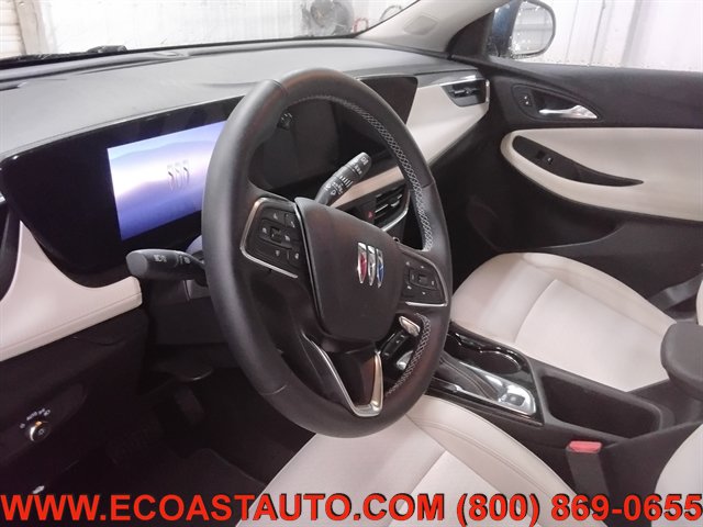 Used 2025 Buick Encore GX Preferred w/ Comfort Package FWD image 11