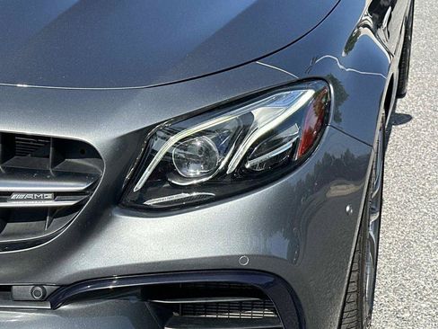 Used 2018 Mercedes-Benz E 63 AMG S image 9