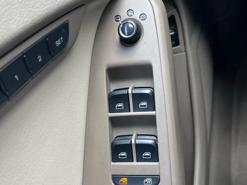 Used 2009 Audi A4 2.0T Premium Plus image 14