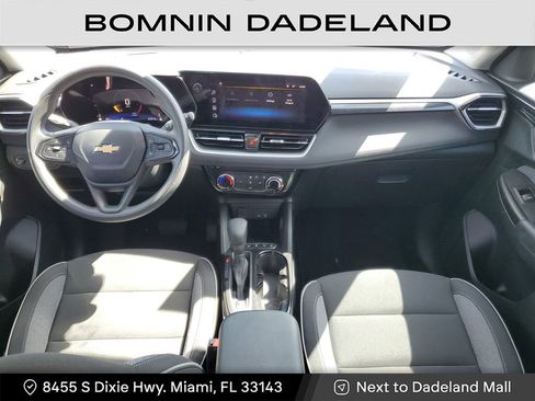 Used 2024 Chevrolet TrailBlazer LT image 12