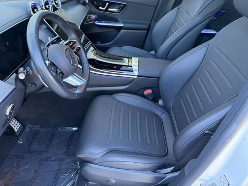 Used 2026 Mercedes-Benz GLC 300 image 5
