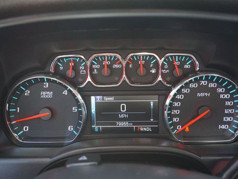 Used 2018 Chevrolet Silverado 1500 LT w/ Texas Edition image 26