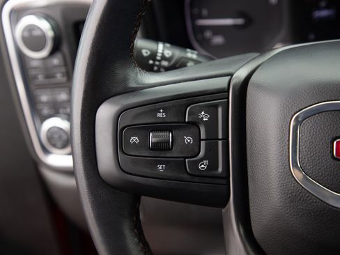 Used 2022 GMC Sierra 3500 AT4 w/ AT4 Preferred Package image 19