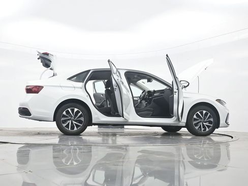 Used 2025 Volkswagen Jetta S FWD image 42