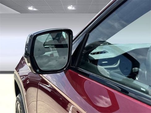 New 2025 Jeep Grand Cherokee L Altitude image 19