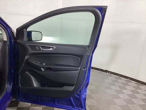 Used 2023 Ford Edge SEL w/ Convenience Package image 8