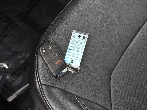 Used 2023 Jeep Compass High Altitude image 19