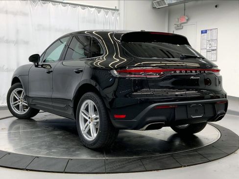New 2026 Porsche Macan AWD/4WD image 3