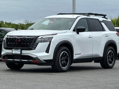 New 2026 Nissan Pathfinder Rock Creek AWD/4WD image 8