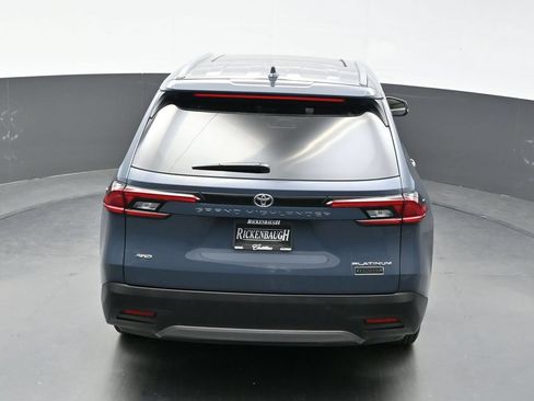 Used 2025 Toyota Grand Highlander AWD image 35