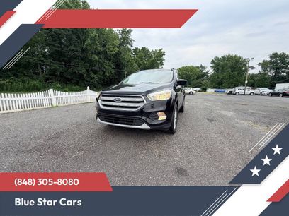 Used 2018 Ford Escape SE w/ SE Sync 3 Package