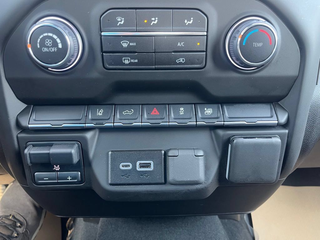 New 2025 Chevrolet Silverado 2500 Custom w/ Custom Convenience Package AWD/4WD image 19