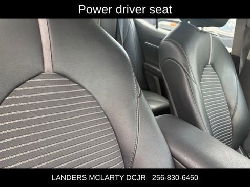 Used 2024 Toyota Camry SE FWD image 16