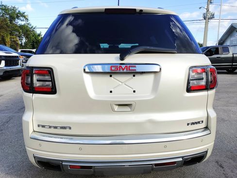 Used 2013 GMC Acadia Denali image 7