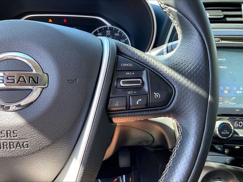 Used 2018 Nissan Maxima 3.5 SV image 19