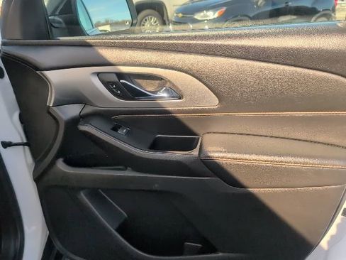 Used 2021 Chevrolet Traverse LS w/ LPO, Floor Liner Package FWD image 44
