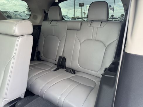 Used 2025 Honda Pilot Elite image 27