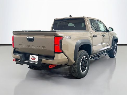 New 2026 Toyota 4Runner TRD Off-Road image 4