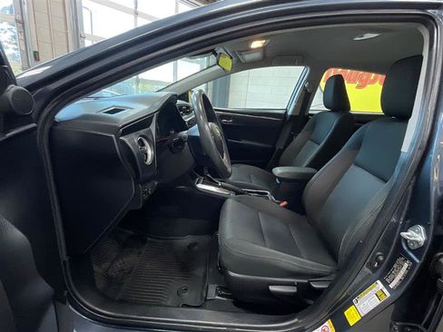 Used 2019 Toyota Corolla LE FWD image 10