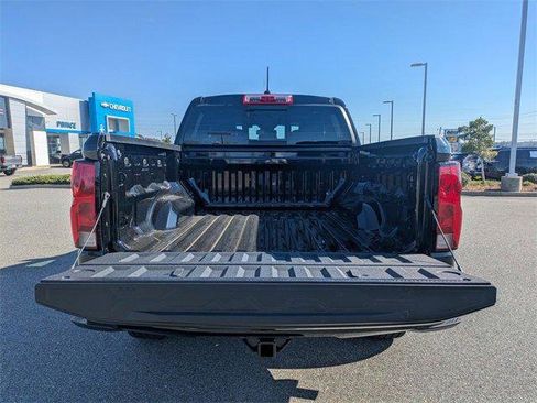 New 2026 Chevrolet Colorado LT image 14