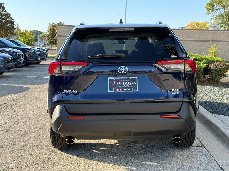 Used 2023 Toyota RAV4 XLE w/ Convenience Package AWD/4WD image 4