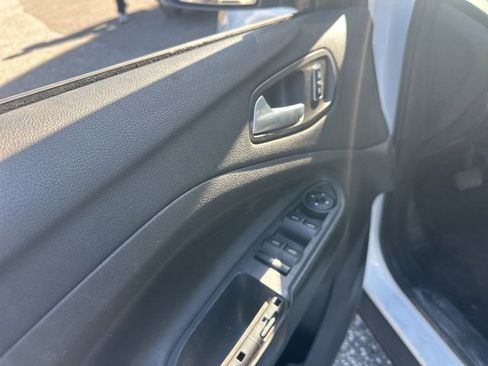 Used 2016 Ford Escape SE image 14