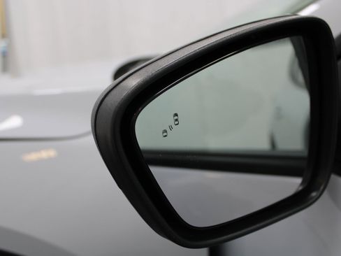 Used 2025 Ford Escape Active image 10