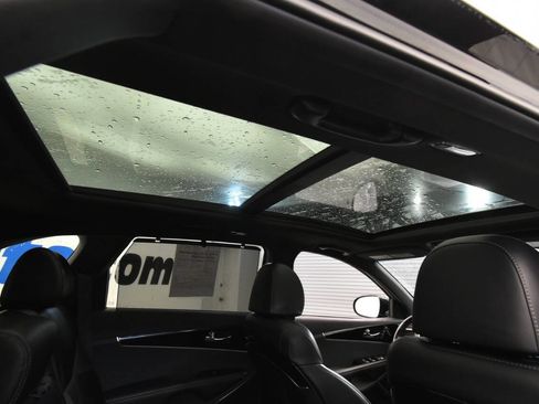Used 2019 Kia Sorento SX image 19