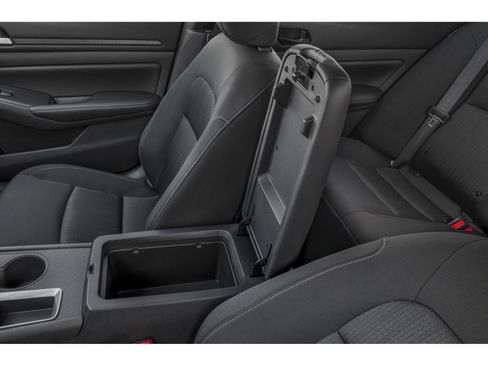 New 2026 Nissan Altima 2.5 SV FWD image 33