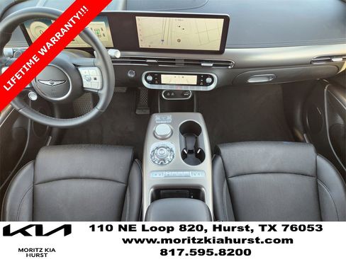 Used 2024 Genesis GV60 Advanced image 5