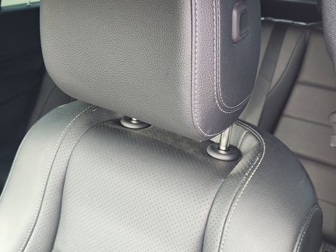 Used 2022 Mercedes-Benz GLE 350 image 18