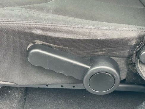 Used 2018 Jeep Wrangler Unlimited Sport image 14