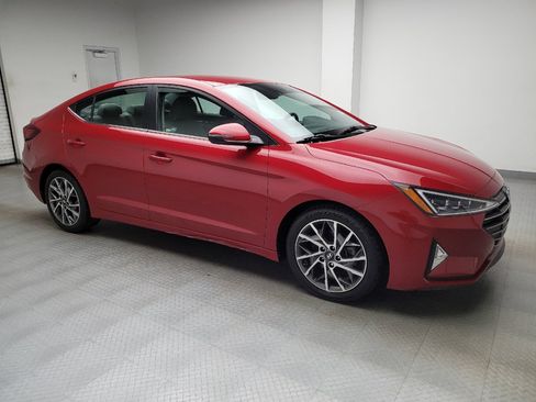 Used 2019 Hyundai Elantra Limited FWD image 11