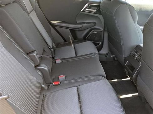 New 2026 Mitsubishi Outlander ES AWD/4WD image 30