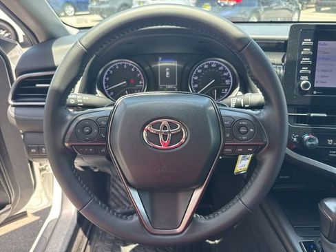 Certified 2022 Toyota Camry SE FWD image 29