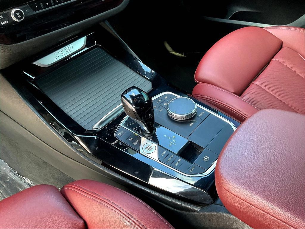 Used 2022 BMW X3 sDrive30i w/ M Sport Package 2 RWD image 15
