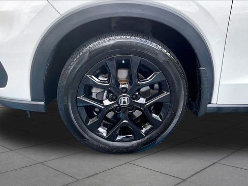 Certified 2024 Honda HR-V Sport image 11