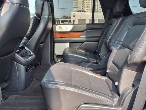 Certified 2024 Lincoln Navigator Reserve AWD/4WD image 5