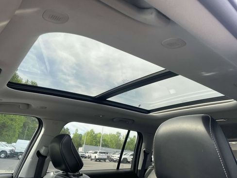 Used 2023 Jeep Grand Cherokee L Limited image 43