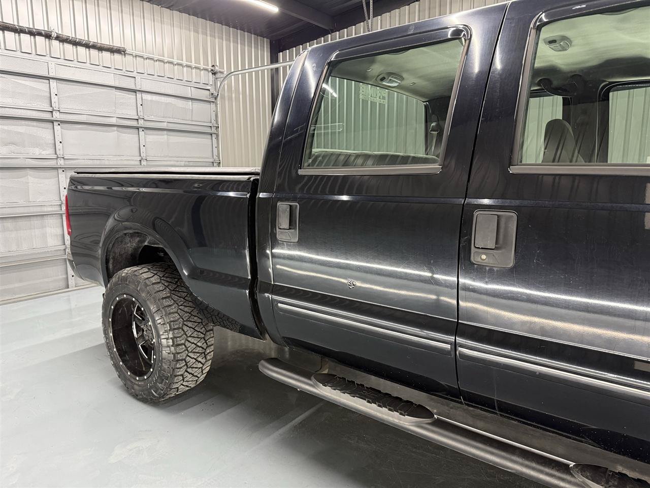 Used 2003 Ford F250 XLT AWD/4WD image 13