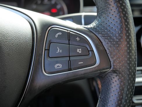 Used 2016 Mercedes-Benz C 300 4MATIC Sedan image 28
