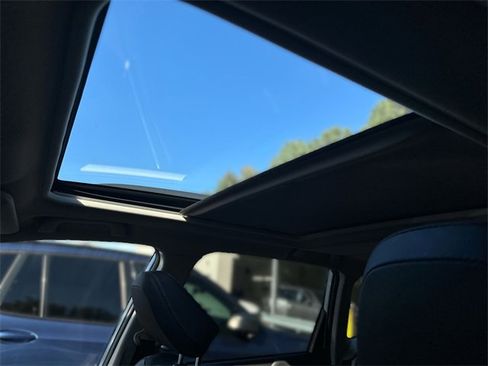 Used 2020 Subaru Forester Limited w/ Popular Package #3 image 23