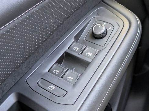 New 2026 Volkswagen Atlas Cross Sport SE AWD/4WD image 24